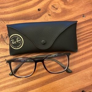 Rayban tortoiseshell eyeglass frames.